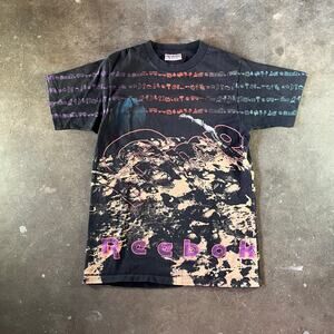 Very Rare 90s single stichs PUMP Reebok sport colorful astronaut/moon AOP Tshirt